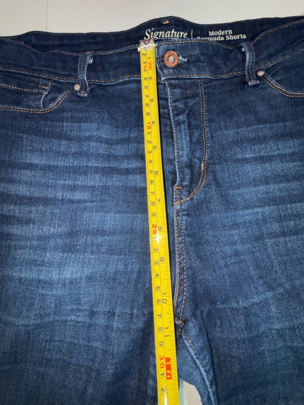 Women’s Signature Dark Blue Cropped Denim Bermuda Shorts - Picture 14 of 16